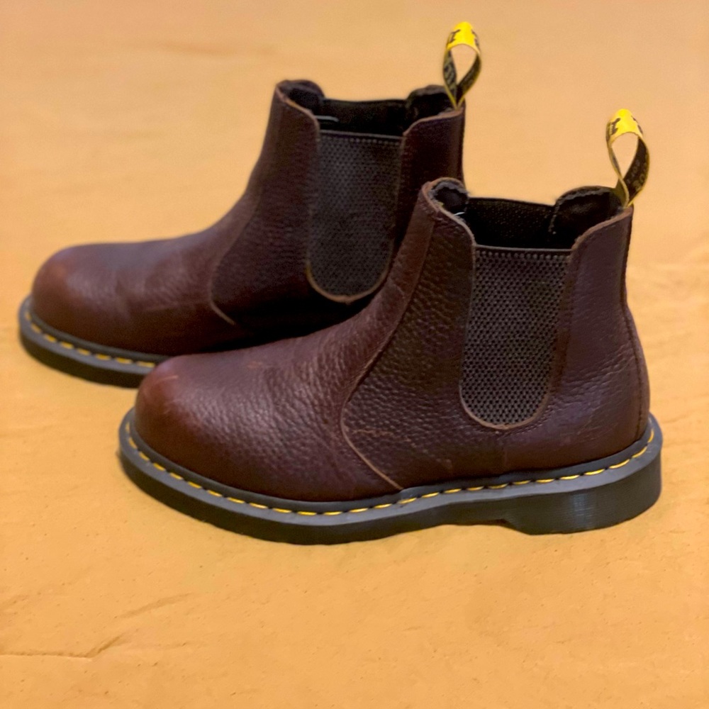 Dr. Martens Arbor Chelsea Steel Toe Work Boots
Size 8. New without box